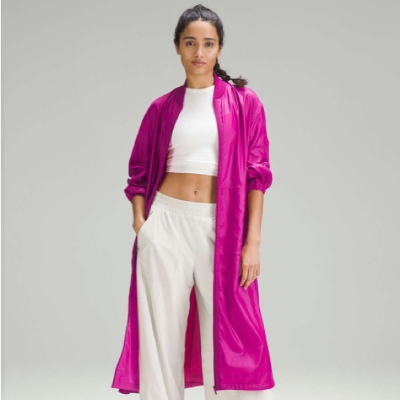 Lululemon Reversible Drape-Sleeve Long Jacket
Sonic Pink / Wild Berry - Picture 2 of 7